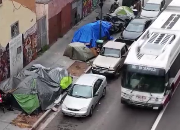 2号站美国无家可归者众多 居住营地遭无情清理